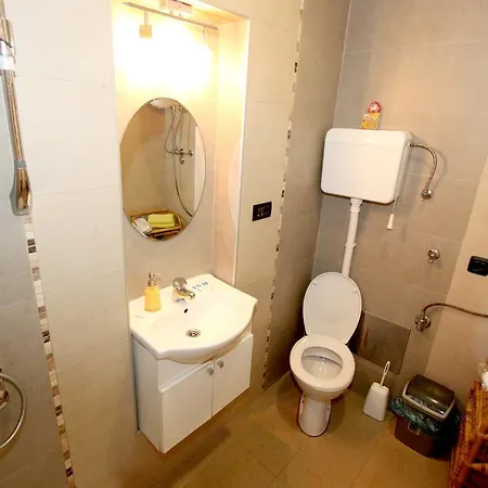 Apartman Sneki *
